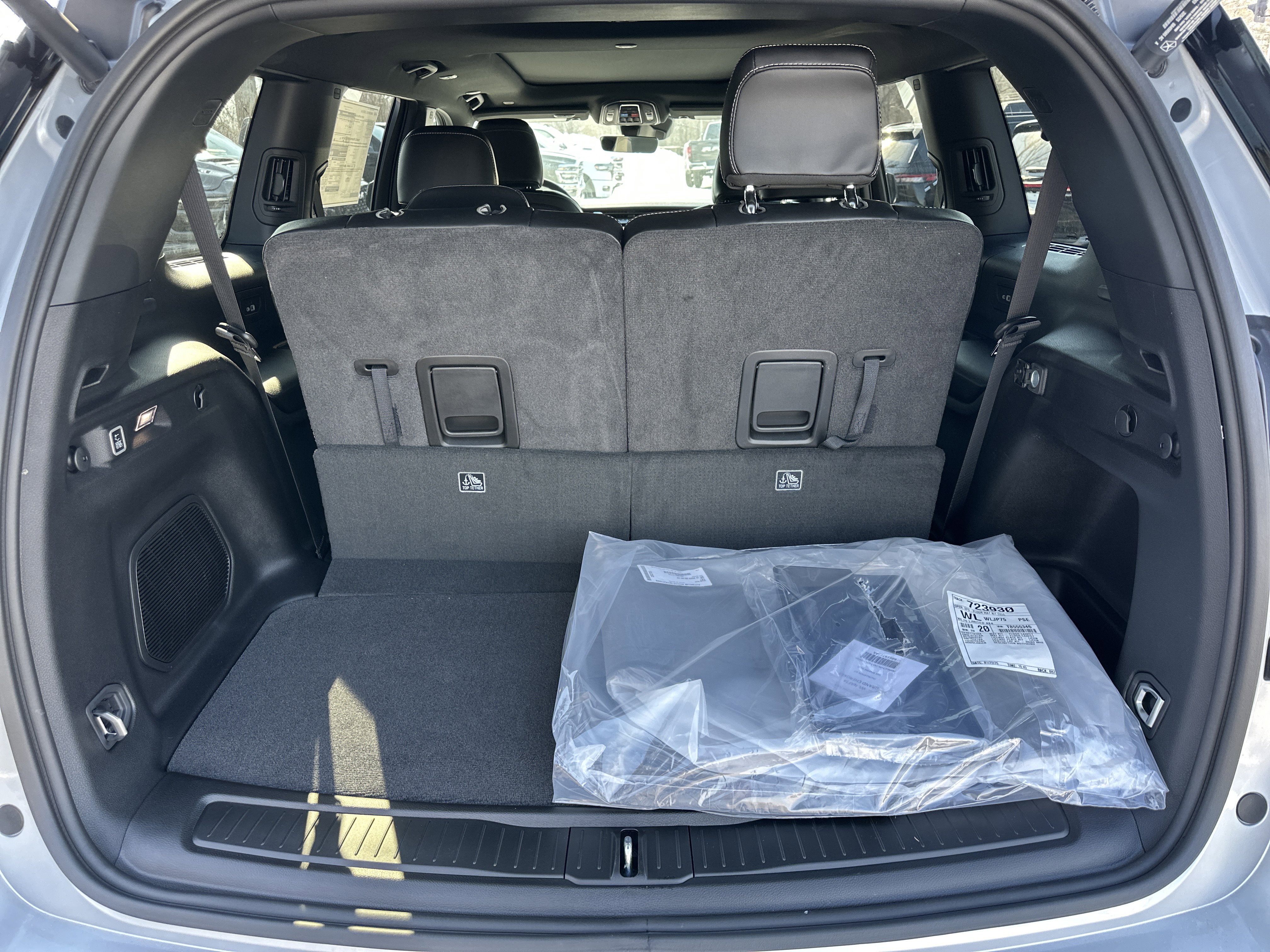 New 2026 Jeep Grand Cherokee L Limited w/ Limited Altitude Package image 17