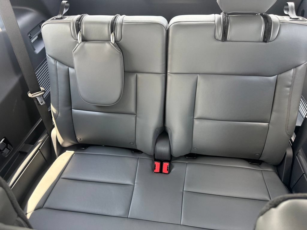 New 2026 Ford Explorer Active w/ Active Comfort Package AWD/4WD image 40