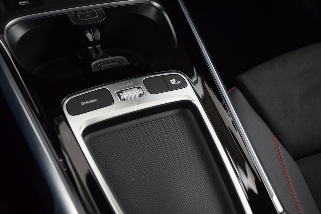 New 2025 Mercedes-Benz GLB 35 AMG 4MATIC image 25