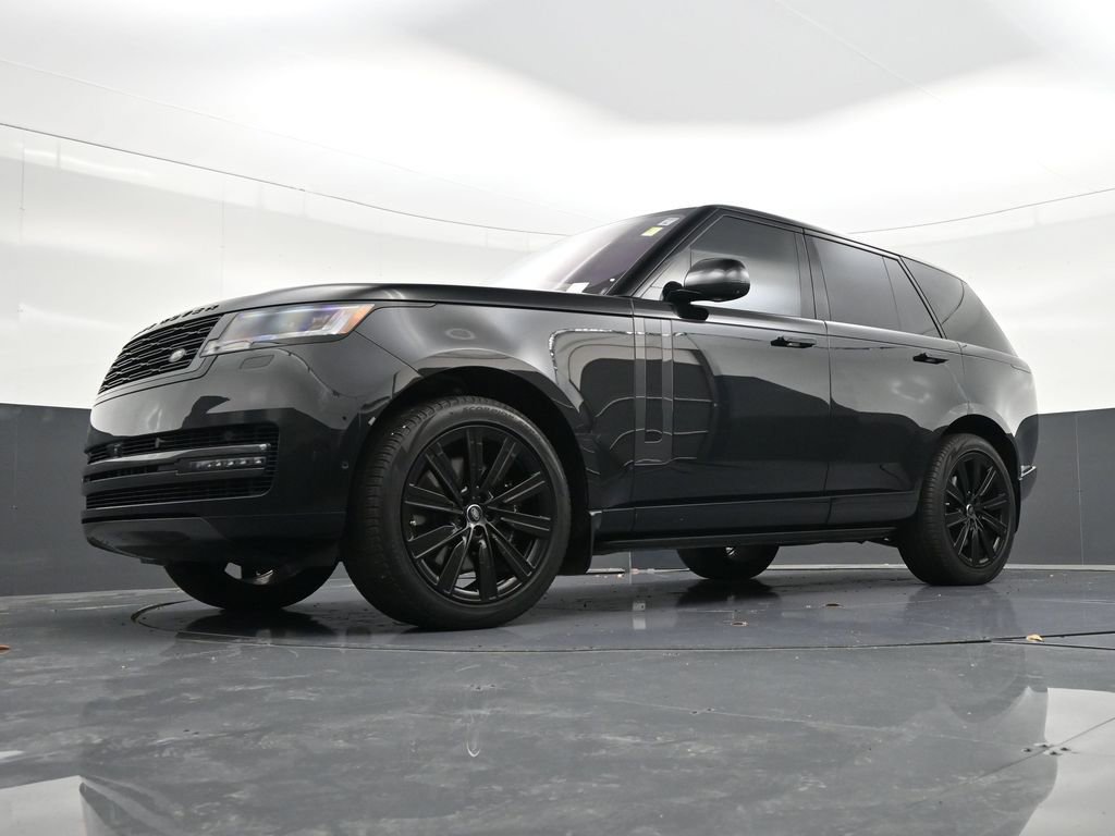 Used 2023 Land Rover Range Rover SE image 21