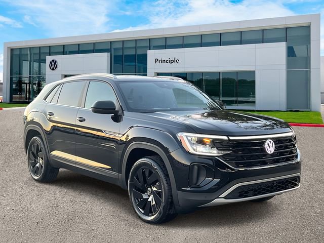 New 2026 Volkswagen Atlas Cross Sport SE image 2