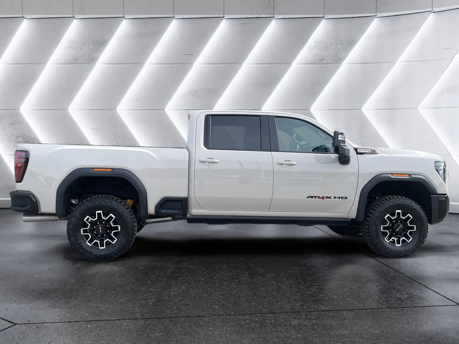 New 2026 GMC Sierra 2500 AT4X image 7