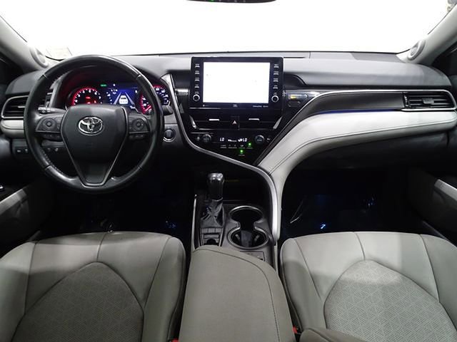 Used 2021 Toyota Camry XSE w/ Navigation Package image 30