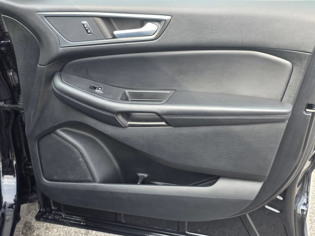 Used 2023 Ford Edge SE AWD/4WD image 29