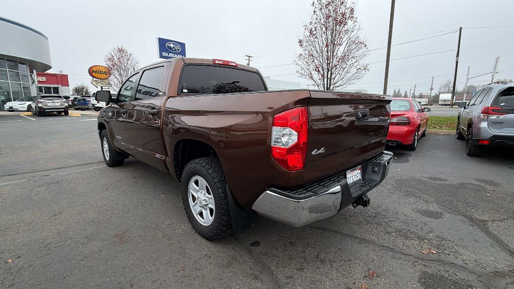 Used 2017 Toyota Tundra SR5 image 6