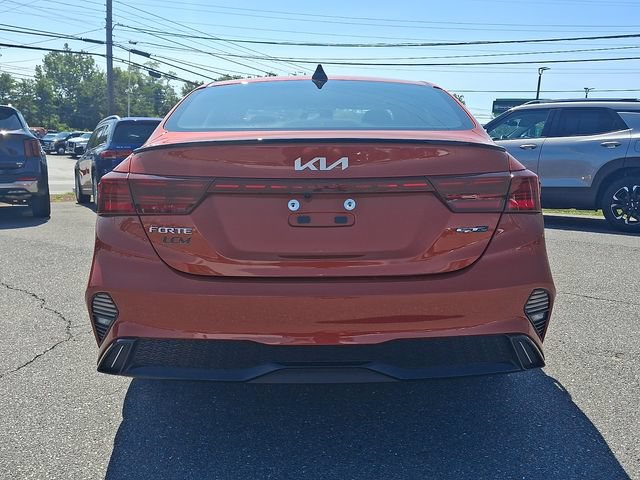 Used 2023 Kia Forte GT-Line w/ GT-Line Premium Package FWD image 5