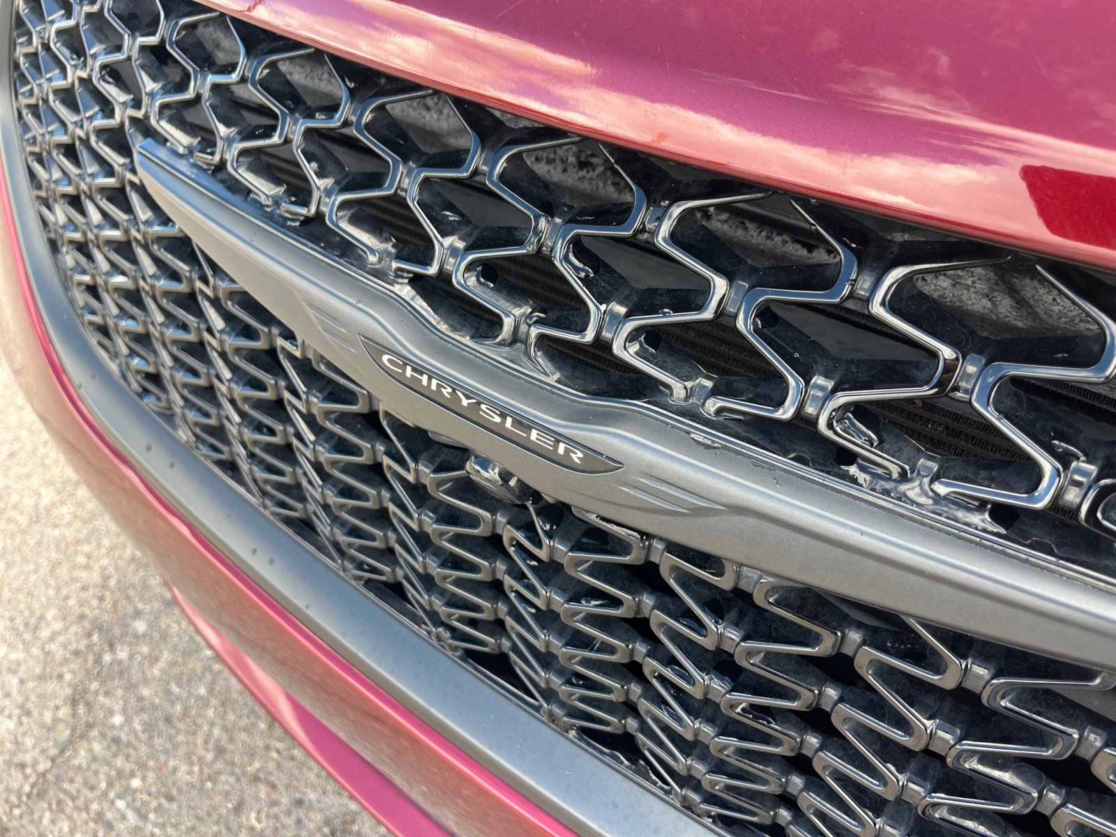 Used 2023 Chrysler Pacifica Touring-L w/ S Appearance Package image 23