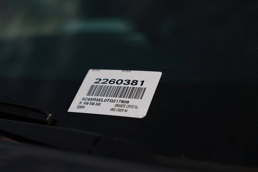 New 2026 RAM 3500 Laramie AWD/4WD image 38