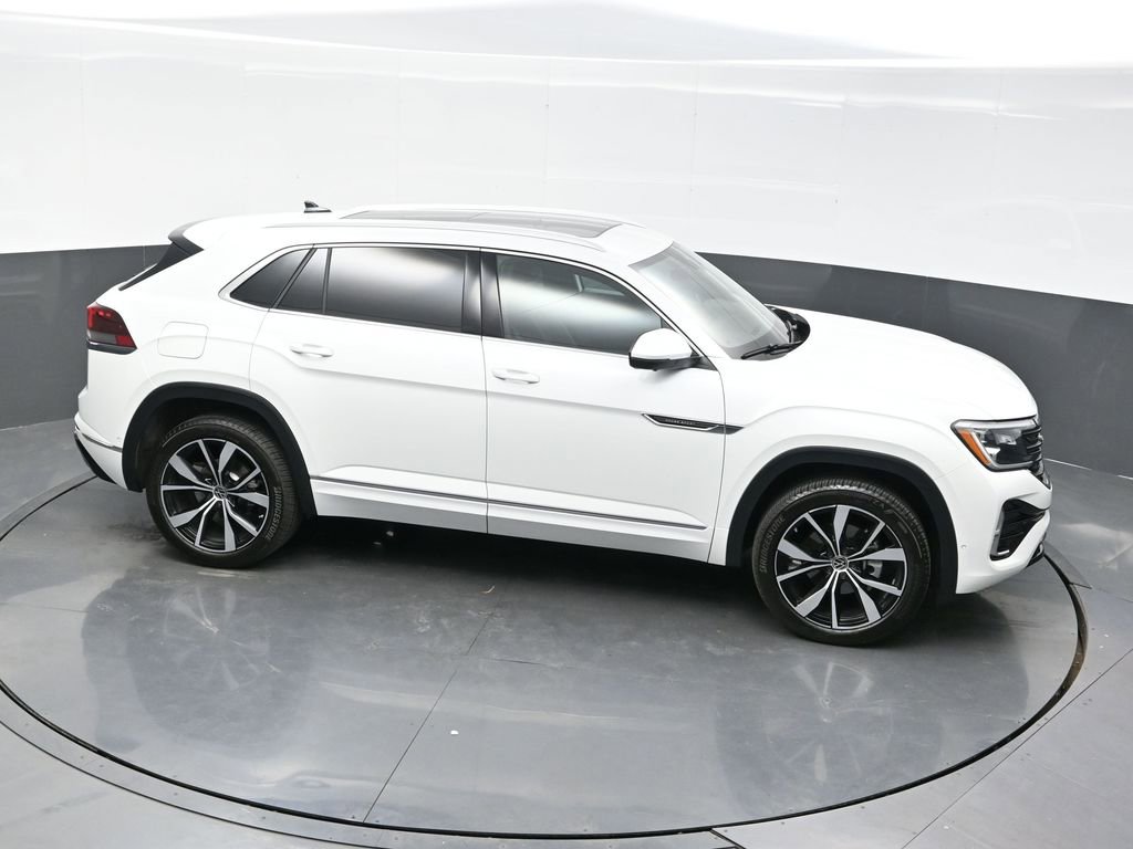 Used 2025 Volkswagen Atlas Cross Sport SEL Premium R-Line image 30