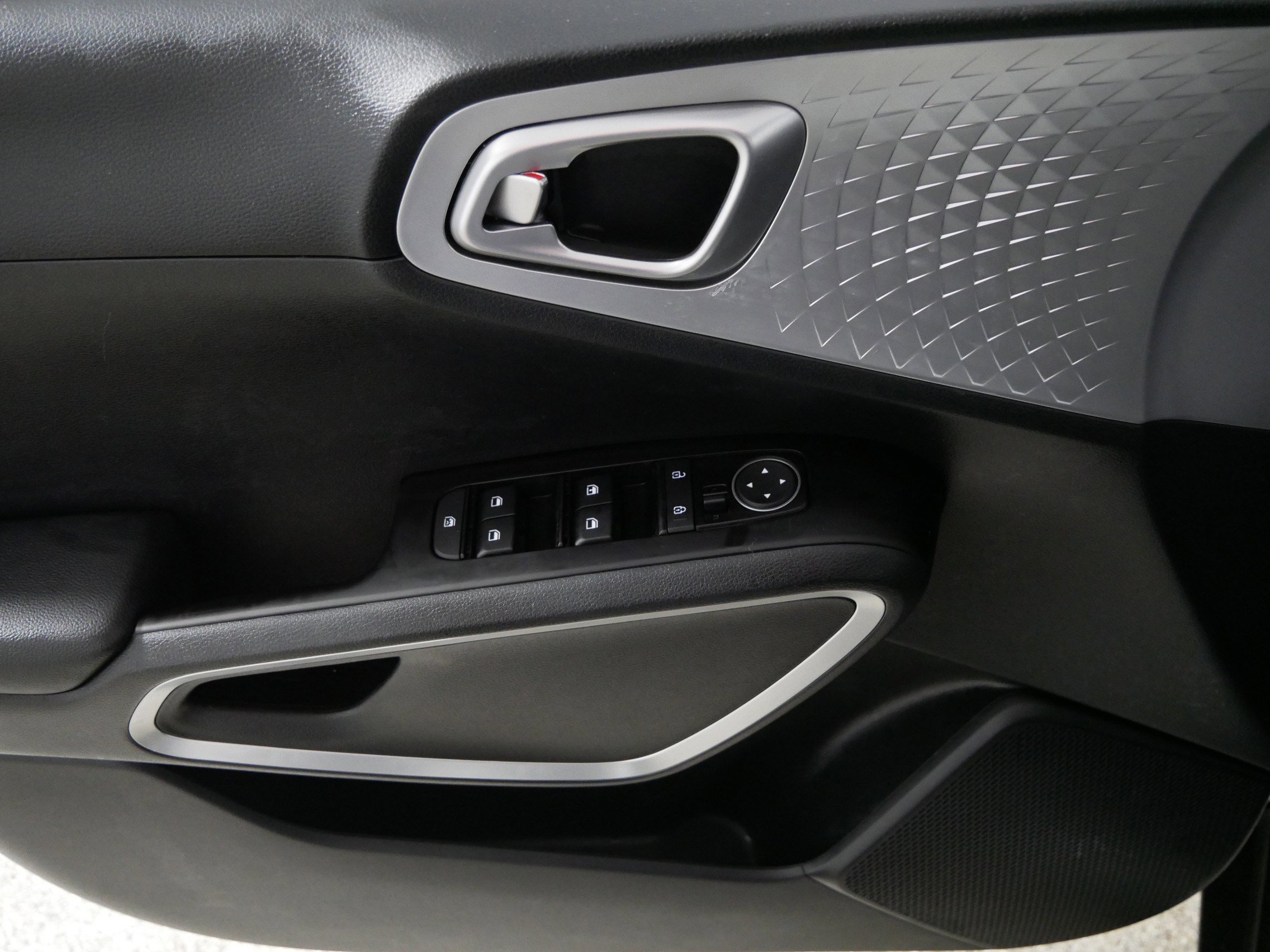 Used 2023 Kia Soul LX w/ Option Group 015 image 19