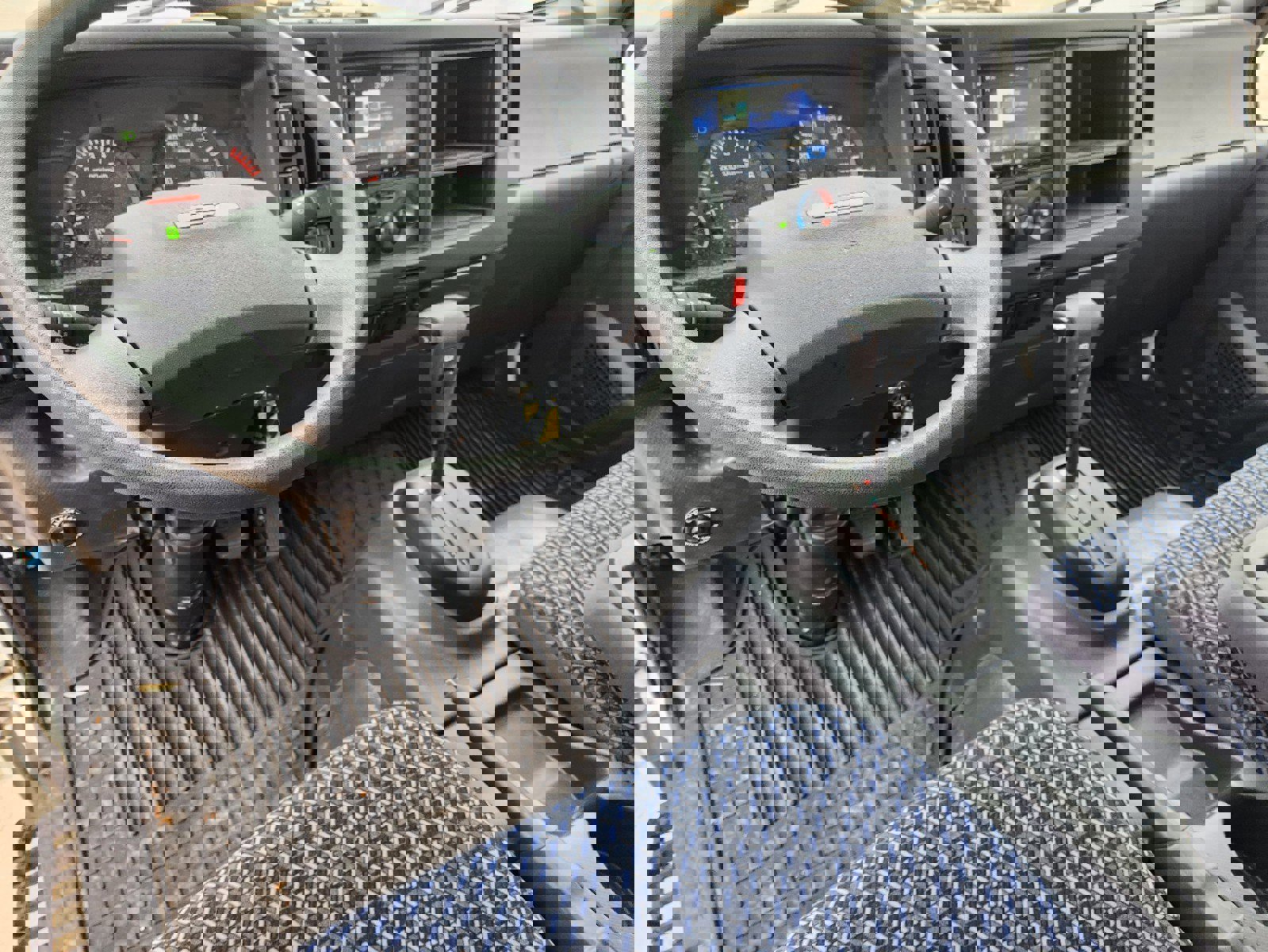 New 2025 Chevrolet Low Cab Forward 5500XG image 29