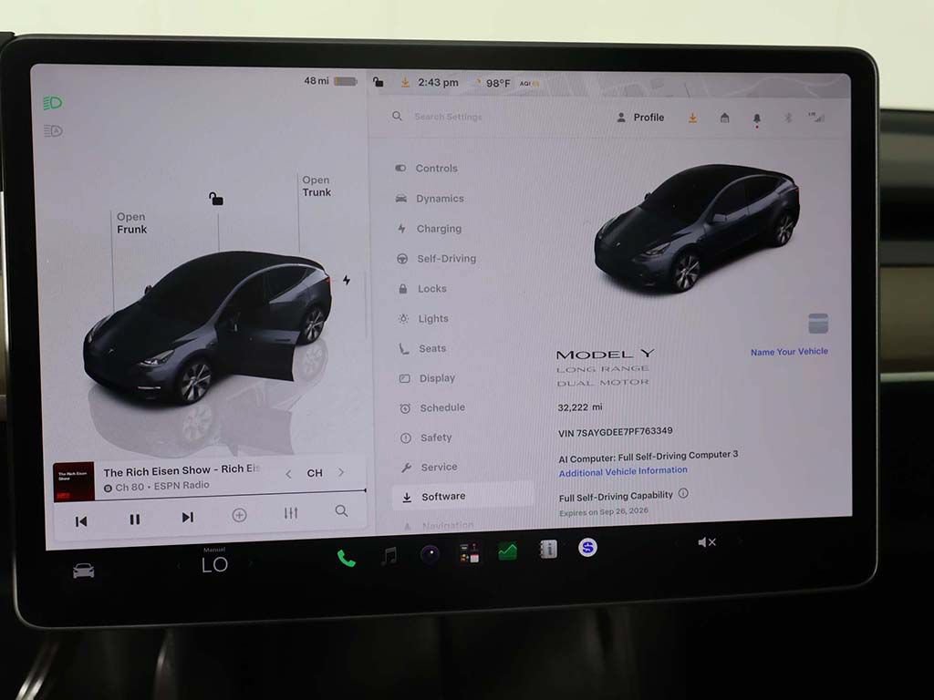 Used 2023 Tesla Model Y Long Range AWD/4WD image 3