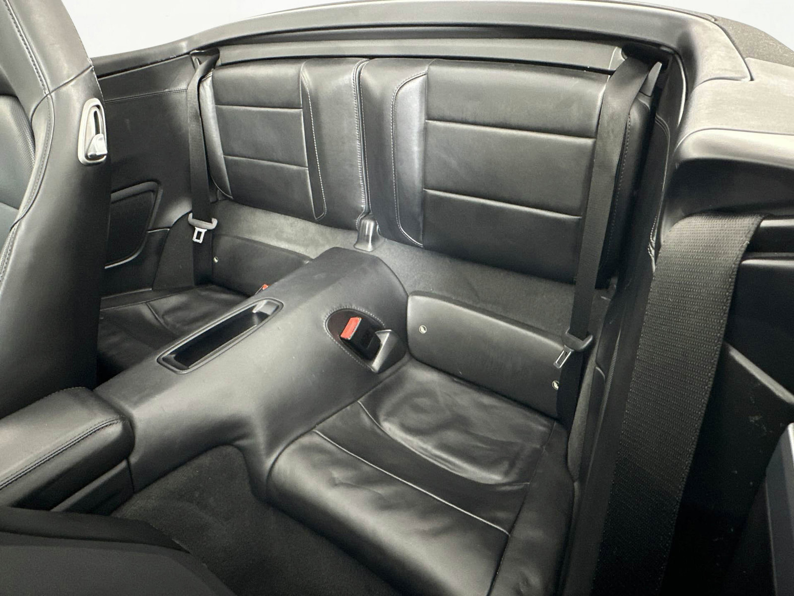 Used 2018 Porsche 911 Turbo w/ Light Design Package image 23