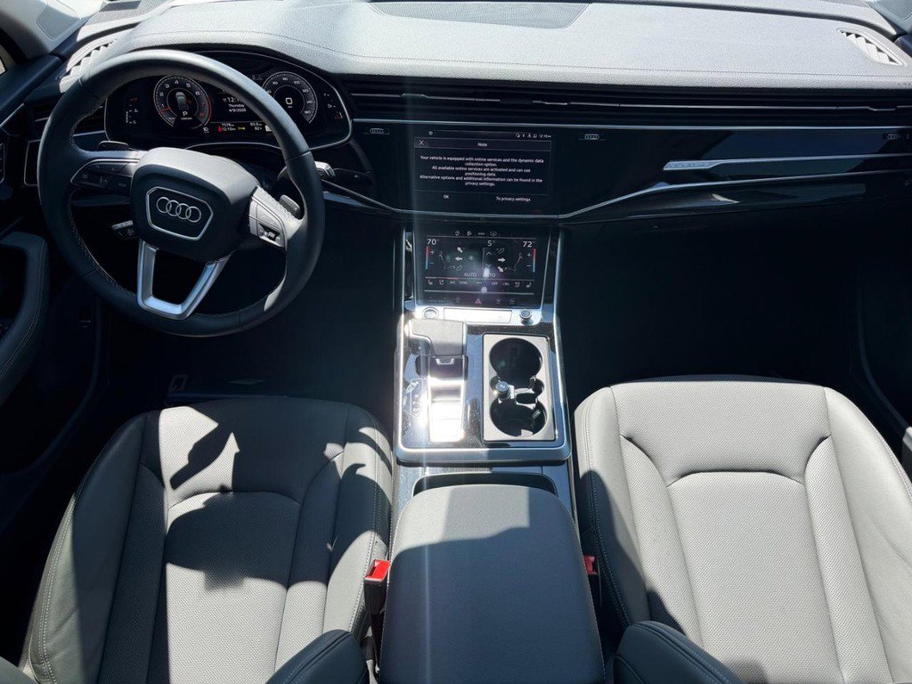 Used 2025 Audi Q7 3.0T Premium Plus w/ Premium Plus Package image 11