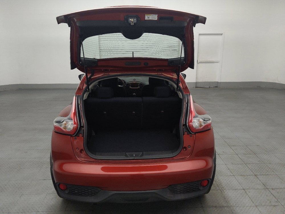 Used 2015 Nissan Juke S FWD image 29