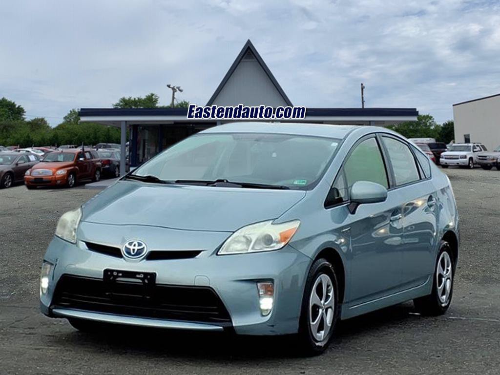 Used 2013 Toyota Prius Two FWD image 1