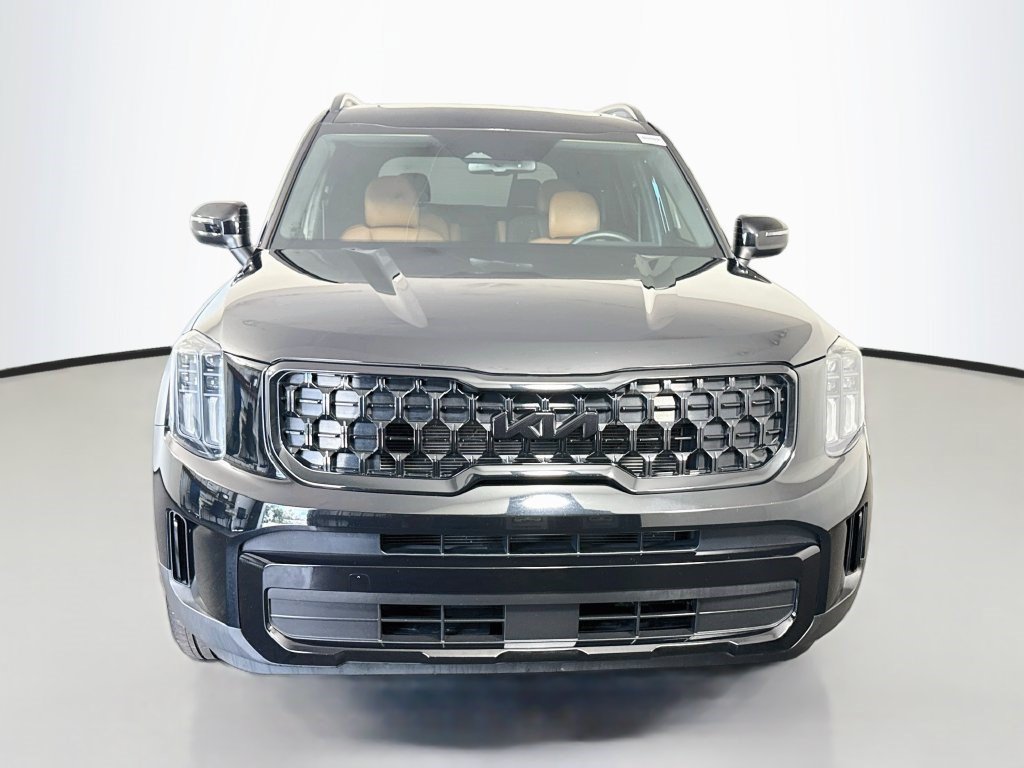 Used 2025 Kia Telluride EX X-Line AWD/4WD image 2
