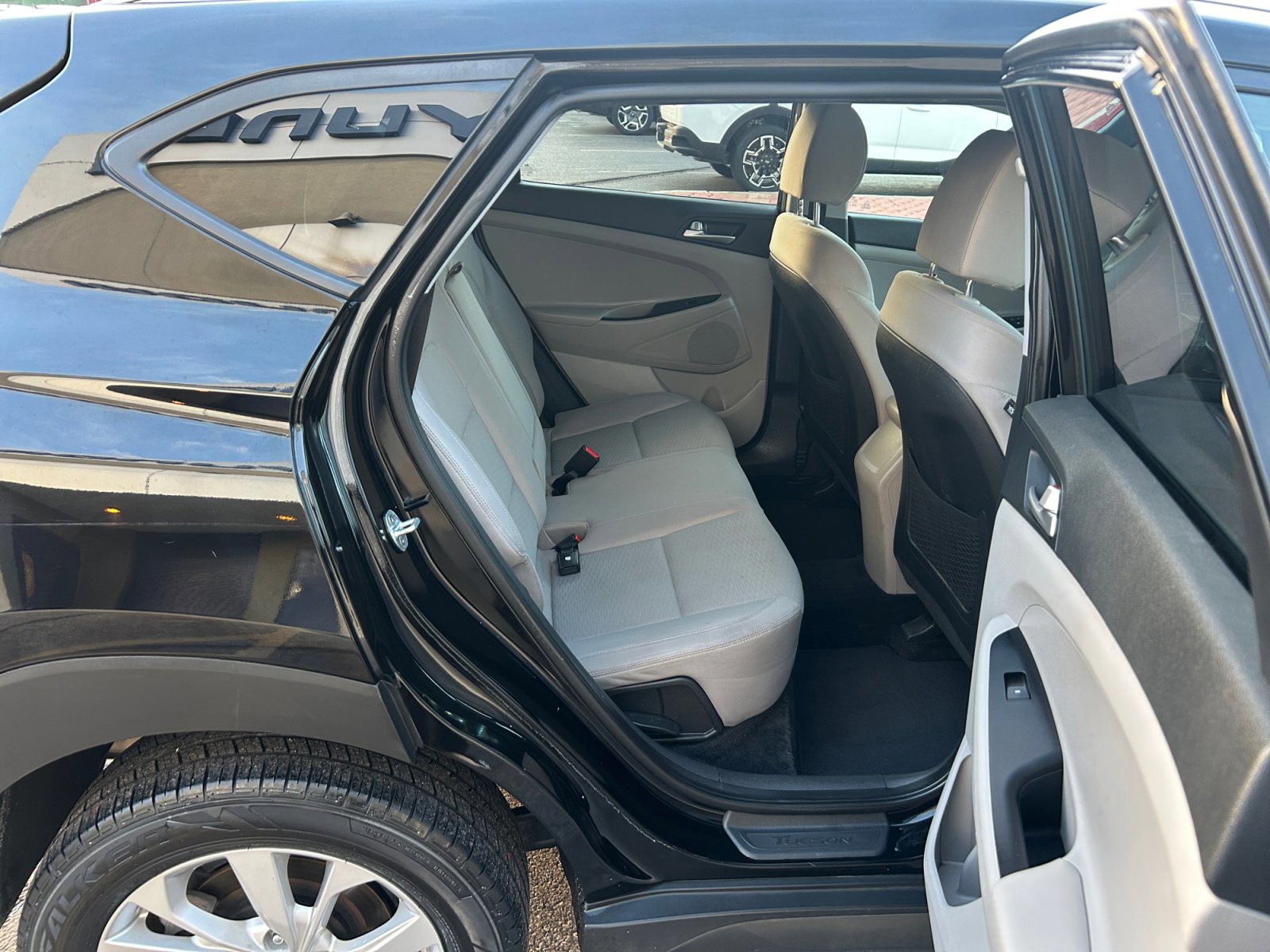 Used 2019 Hyundai Tucson Value image 30