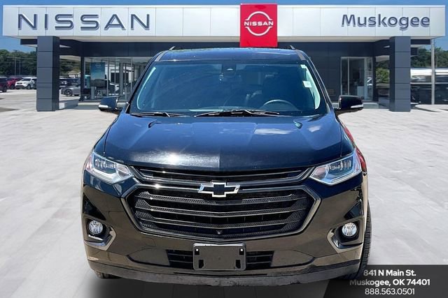Used 2020 Chevrolet Traverse Premier FWD image 2