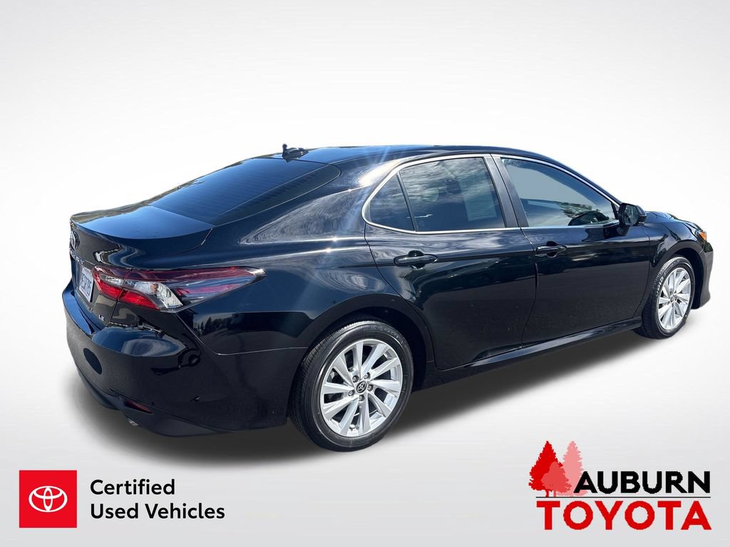 Used 2023 Toyota Camry LE FWD image 6