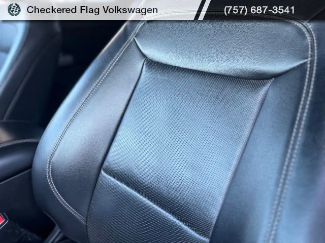 Used 2022 Ford Explorer Limited w/ Equipment Group 301A image 20