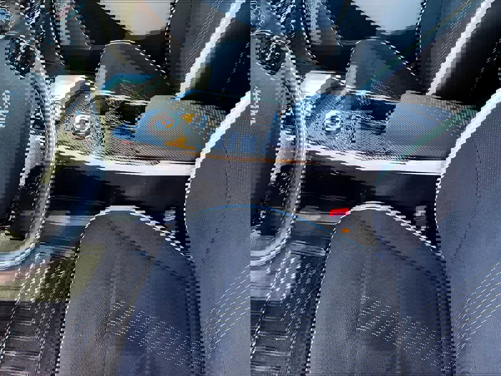 Used 2022 Kia EV6 GT-Line w/ GT-Line Suede Seat Package image 20