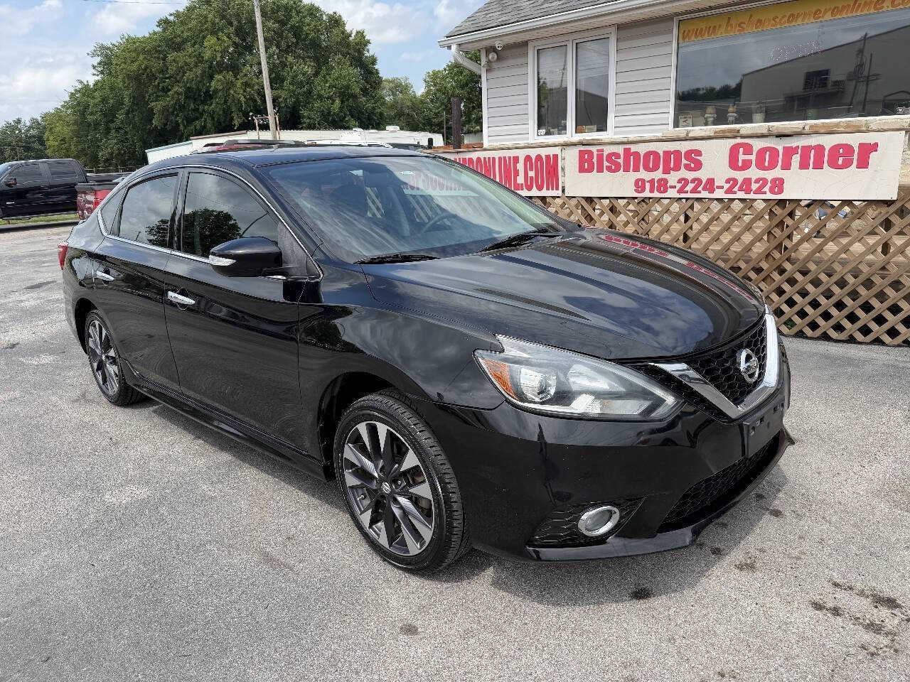 Used 2016 Nissan Sentra SR w/ Driver's Assist Package FWD image 2