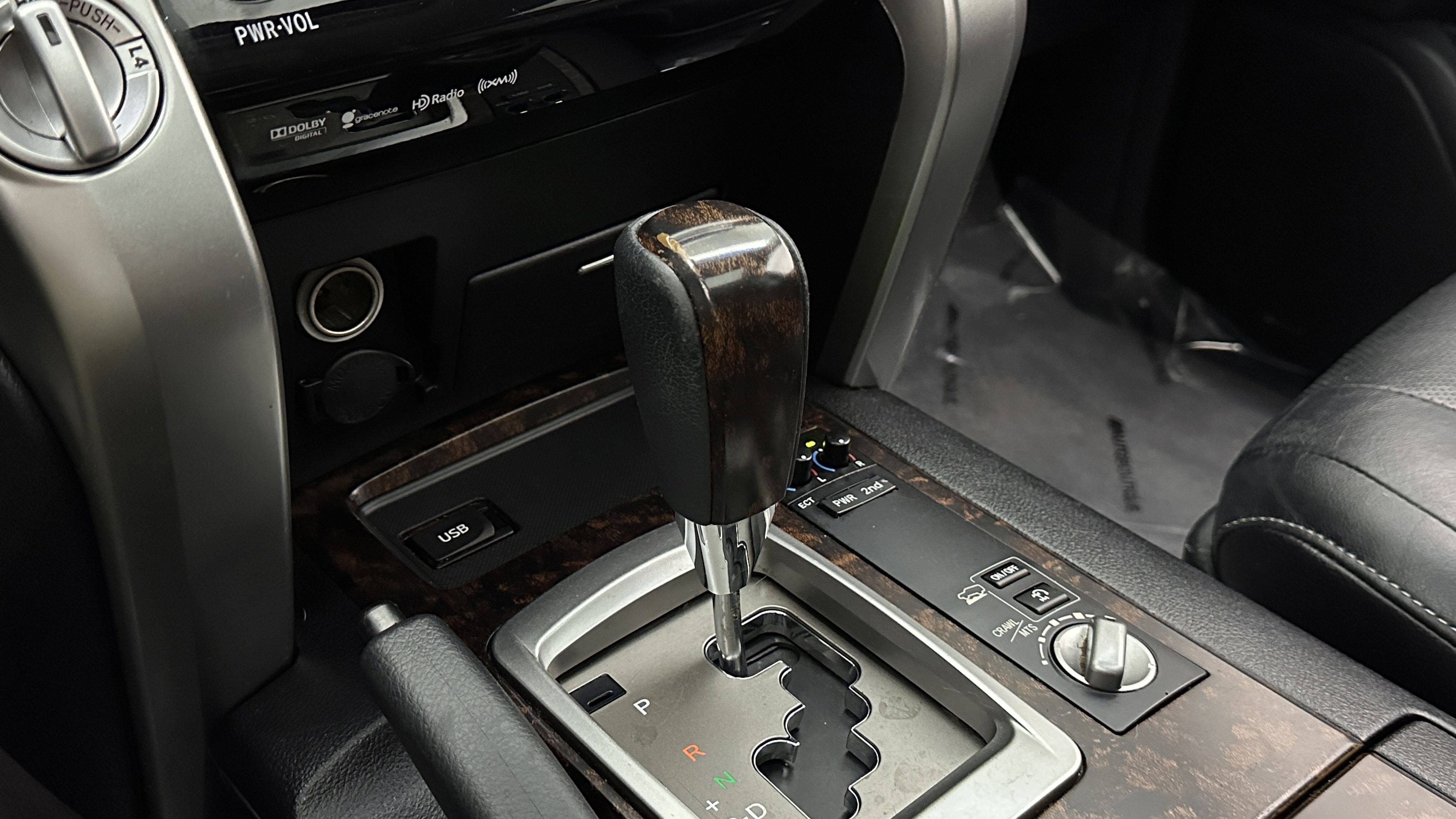 Used 2014 Toyota Land Cruiser AWD/4WD image 23