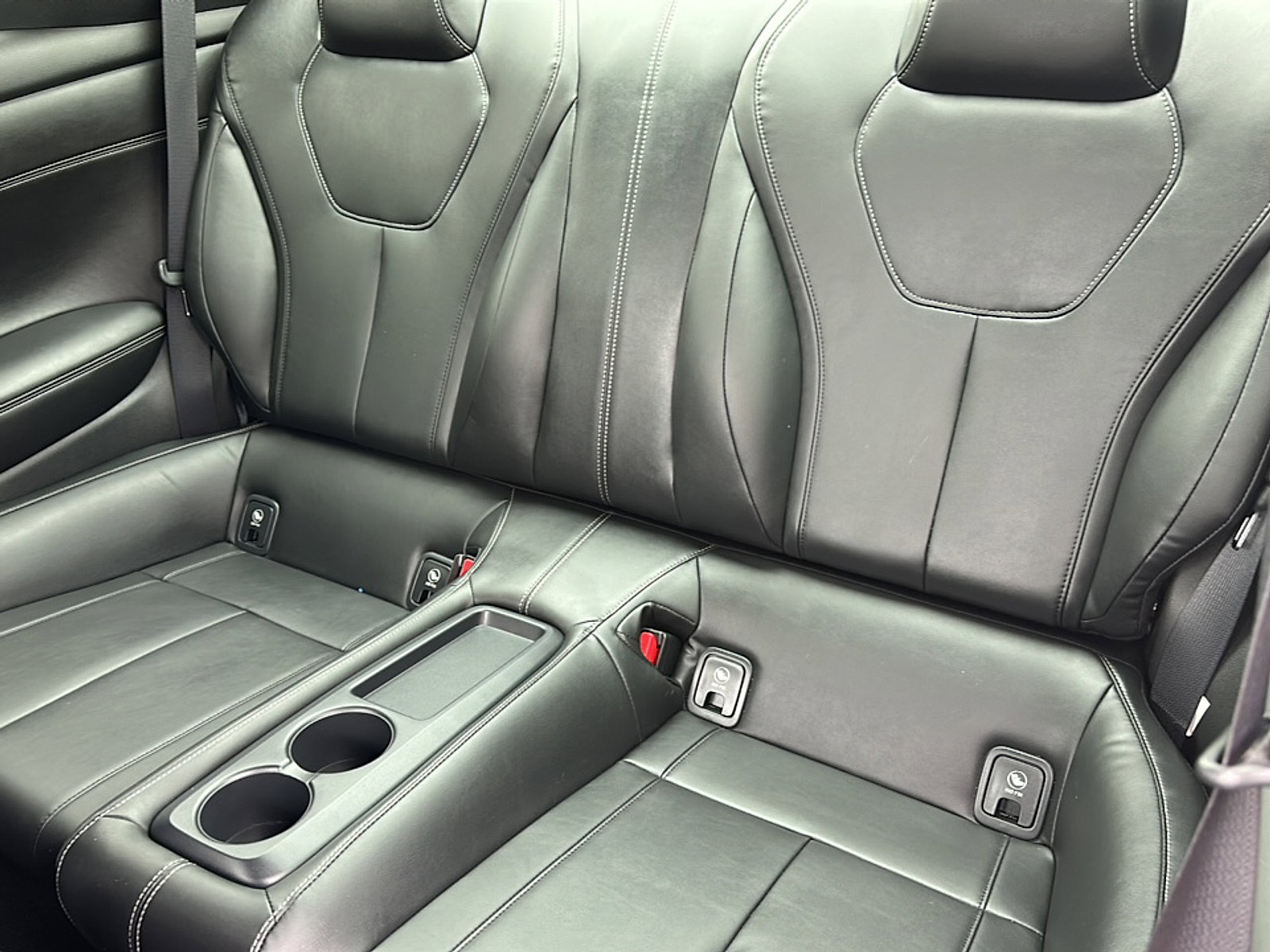 Used 2019 INFINITI Q60 3.0t Luxe w/ Essential Package image 17