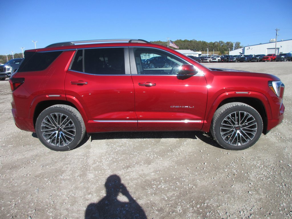 New 2026 GMC Terrain Denali image 3