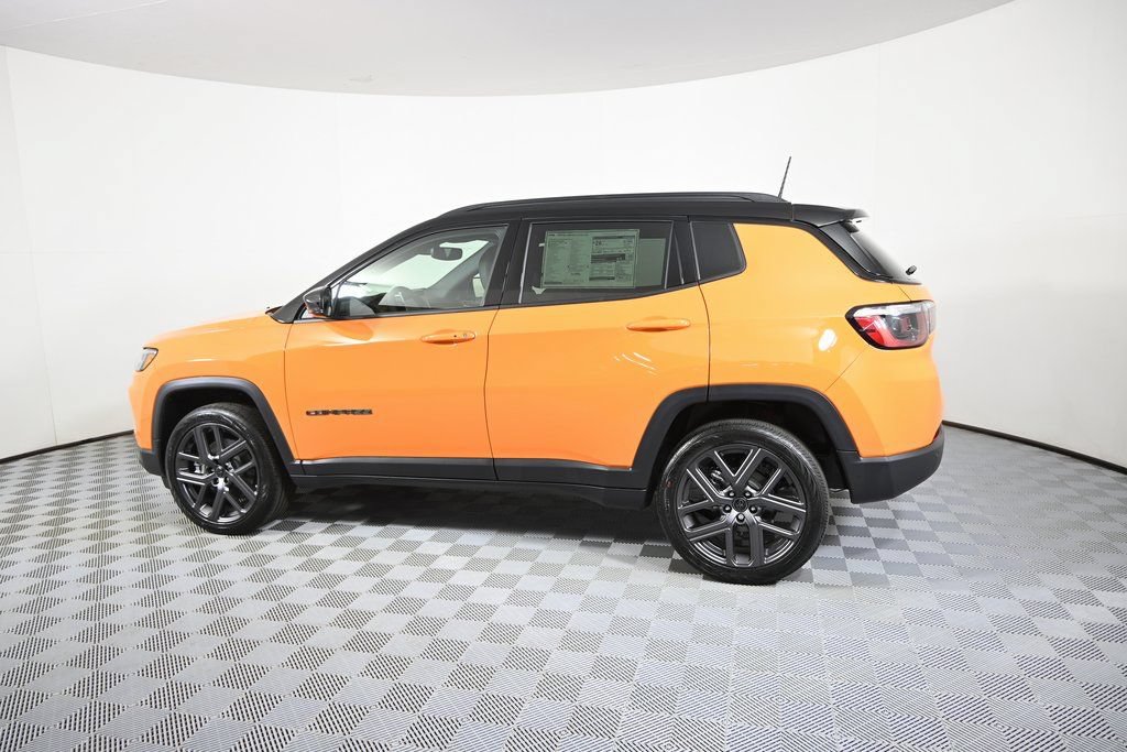 New 2026 Jeep Compass Limited AWD/4WD image 3