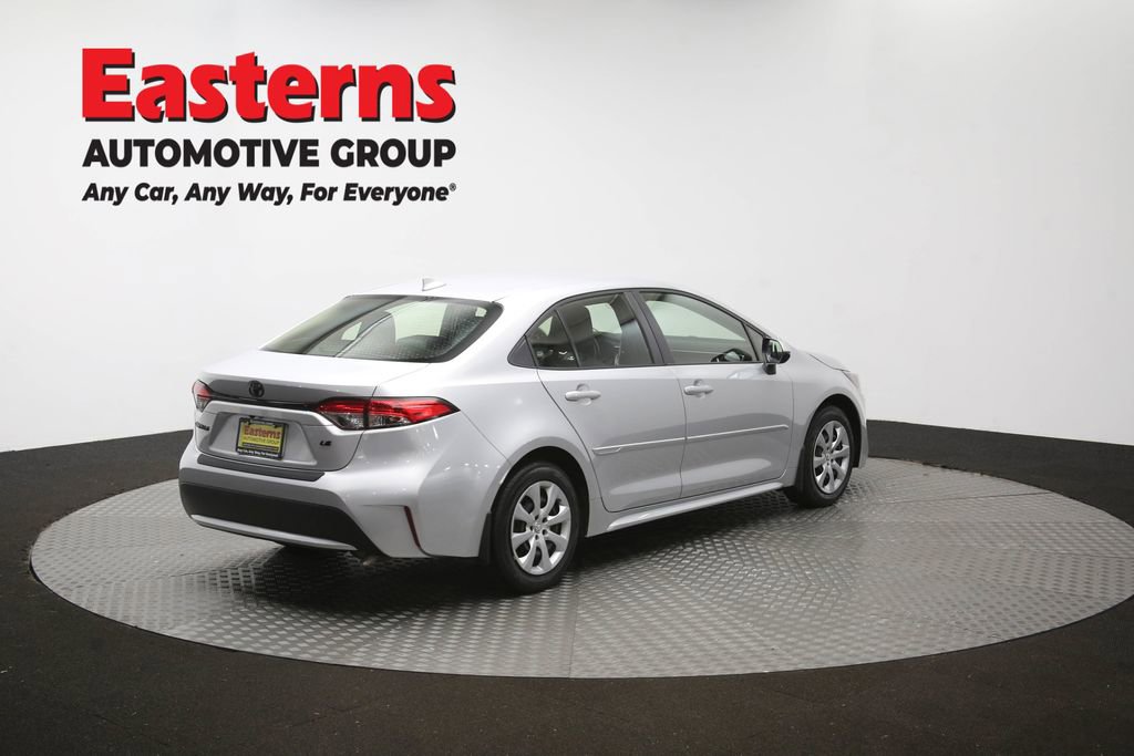 Used 2022 Toyota Corolla LE FWD image 39