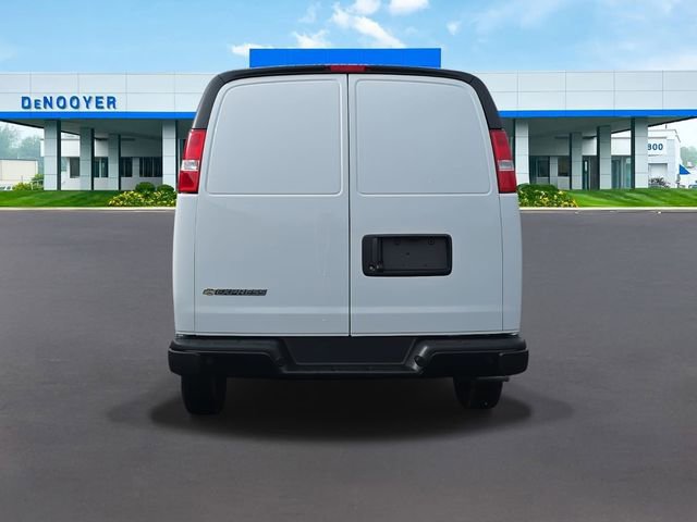 New 2025 Chevrolet Express 2500 Work Van 3D Cargo Van w/ Driver Convenience Package image 9