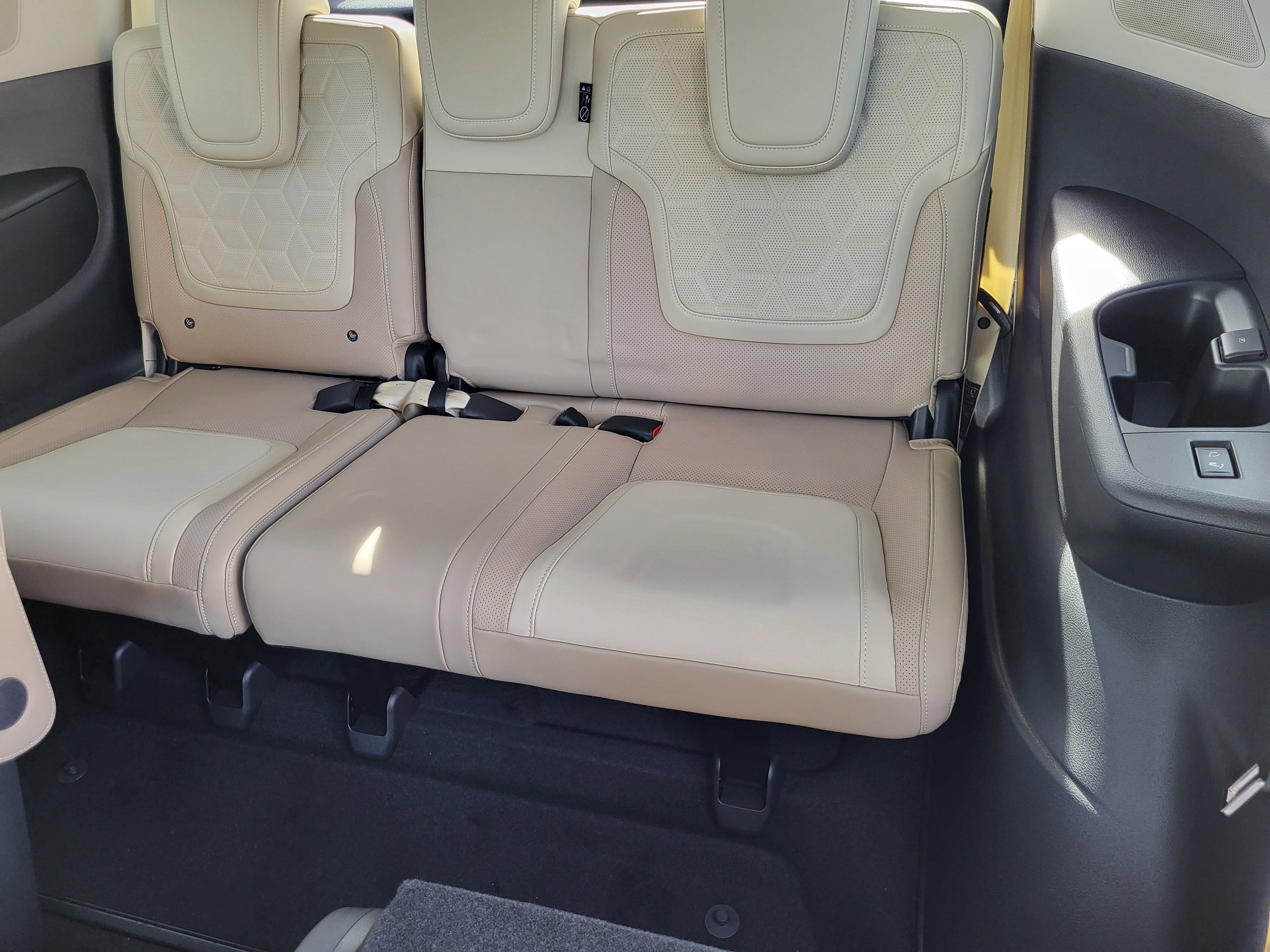 New 2026 Nissan Armada Platinum Reserve image 14