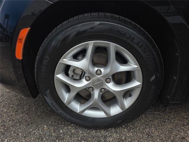 Used 2020 Chrysler Pacifica Touring-L image 8