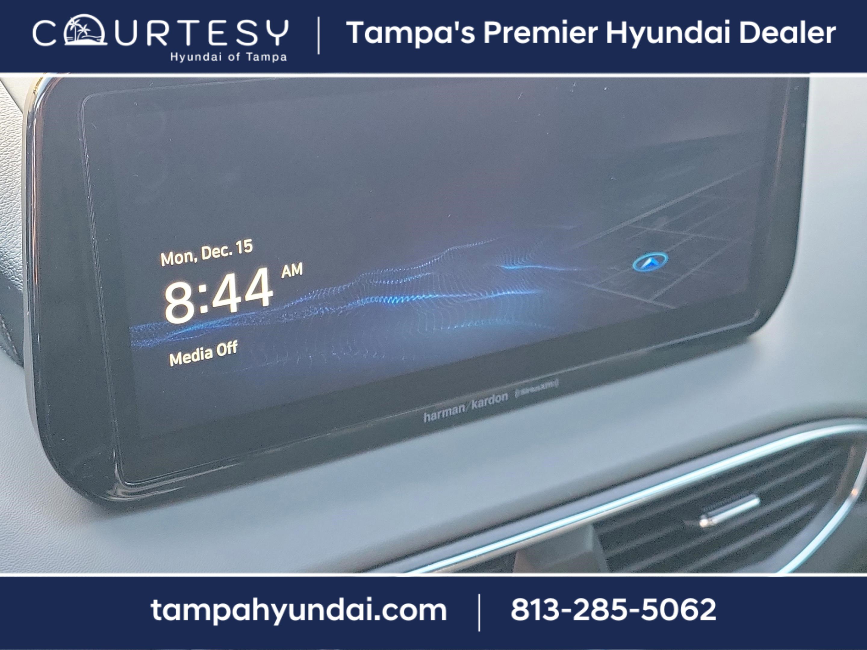 Certified 2023 Hyundai Santa Fe SEL w/ Premium Package image 29