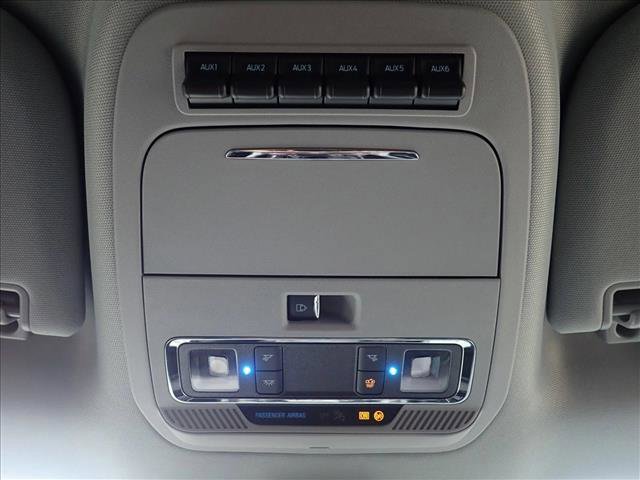 New 2026 Ford F250 Lariat w/ Black Appearance Package image 19