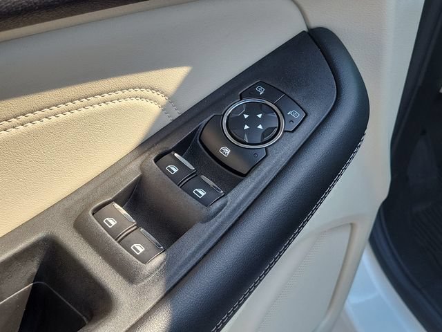 Used 2020 Ford Edge Titanium w/ Equipment Group 301A FWD image 24