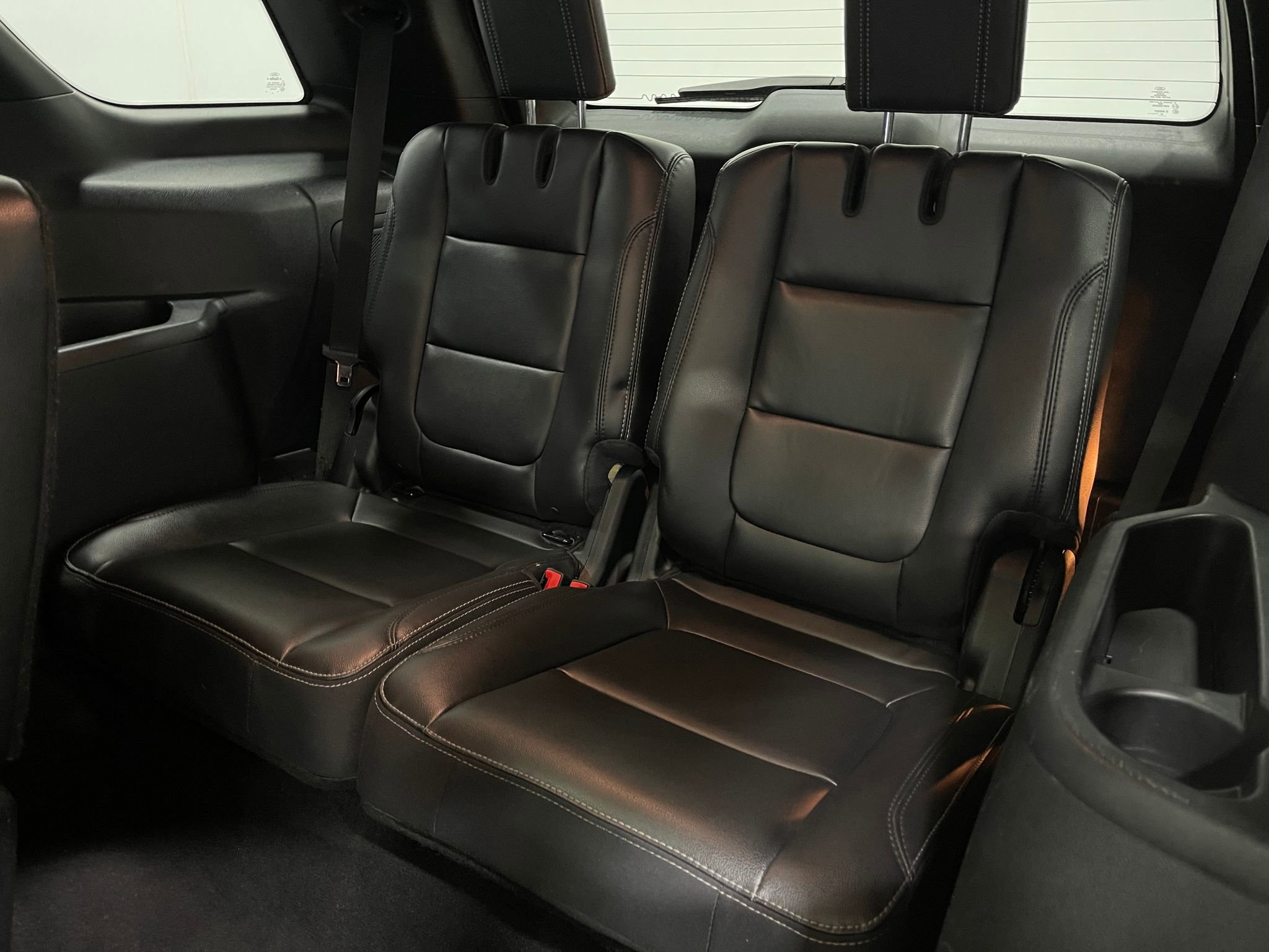 Used 2018 Ford Explorer Limited w/ Equipment Group 301A image 31