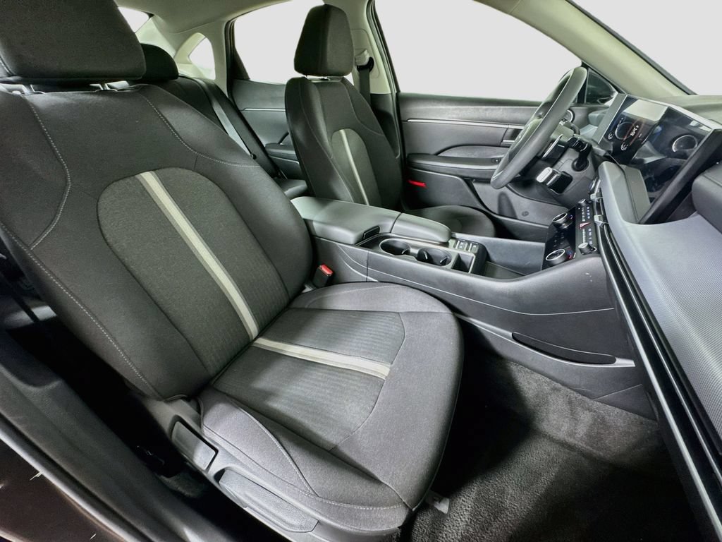 Used 2024 Hyundai Sonata SEL FWD image 29