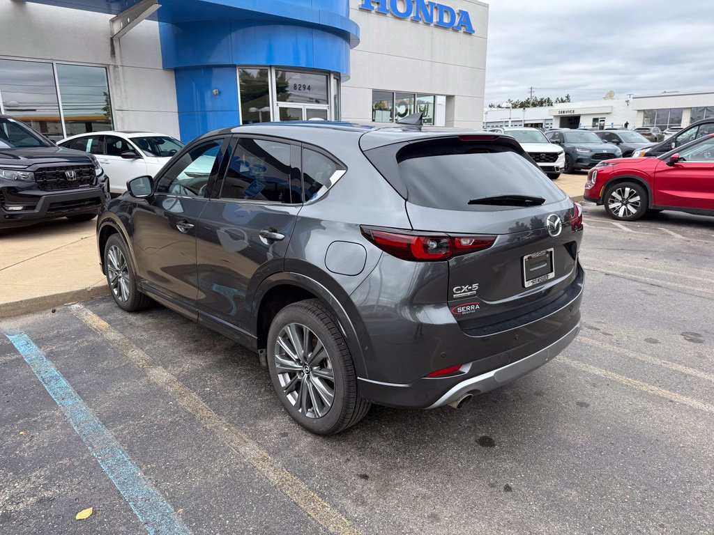 Used 2025 MAZDA CX-5 Signature AWD/4WD image 2