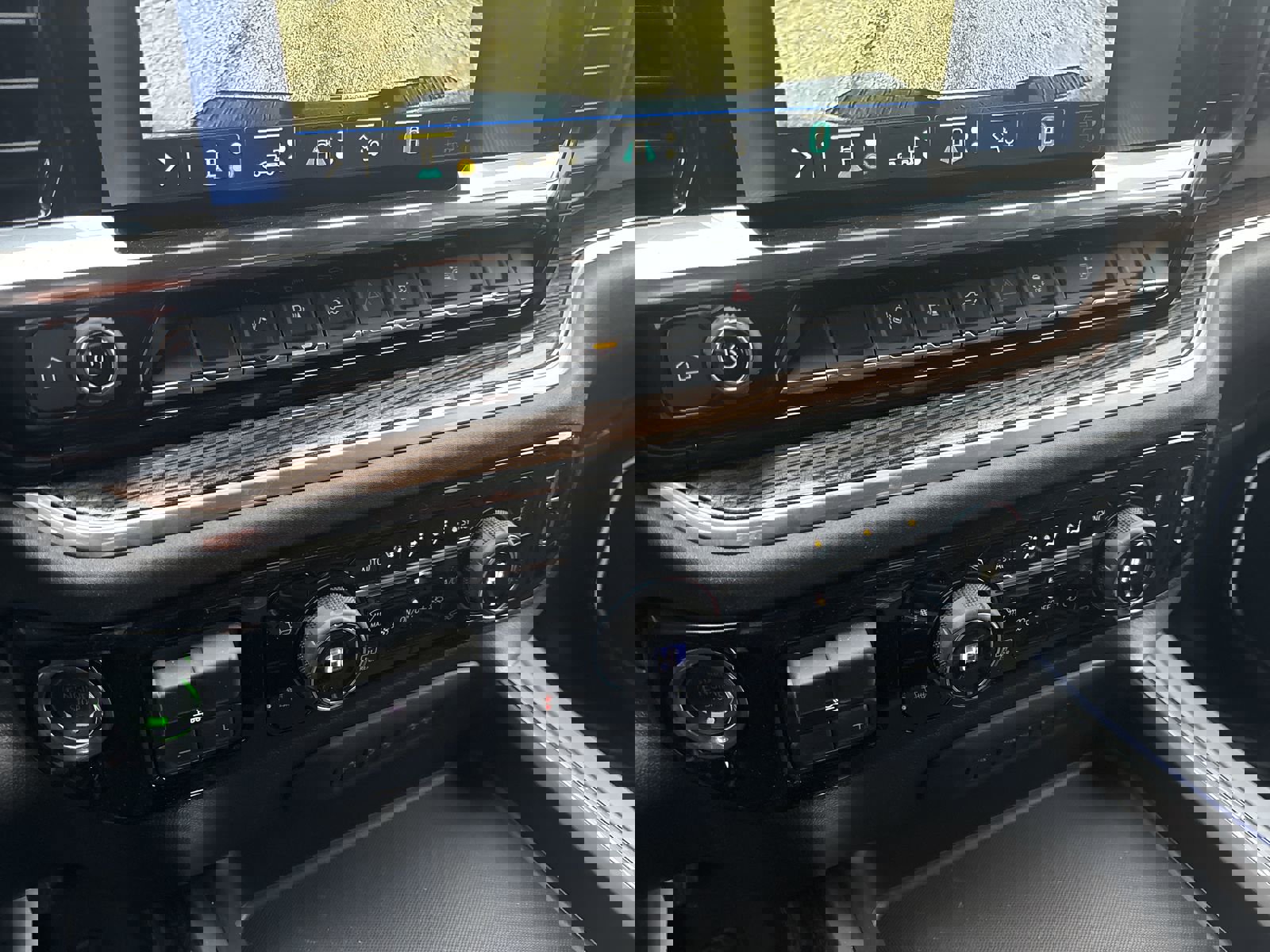 New 2026 Chevrolet Silverado 2500 LT w/ All Star Edition image 21