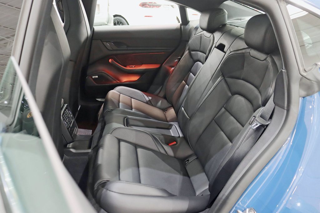 Used 2021 Porsche Taycan 4S image 30