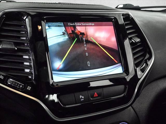 Used 2019 Jeep Cherokee High Altitude AWD/4WD image 14