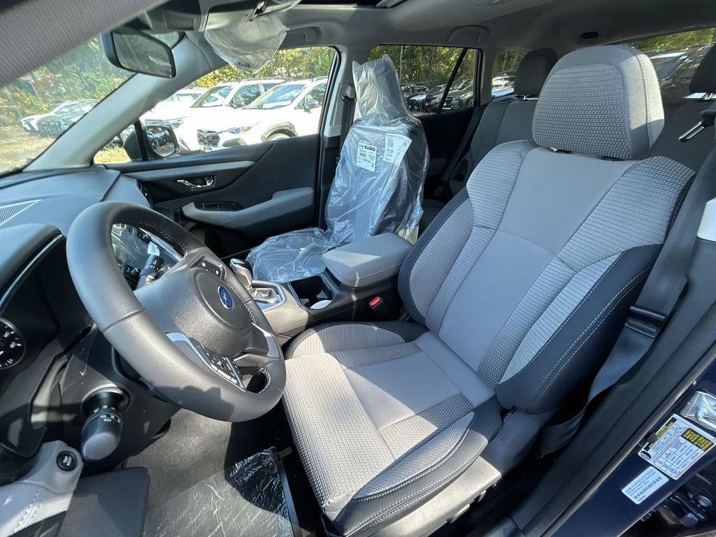 Certified 2025 Subaru Outback Premium AWD/4WD image 11