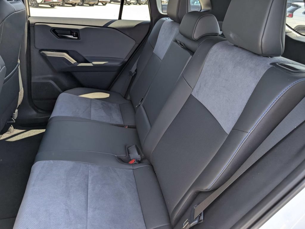 Used 2026 Toyota RAV4 XSE w/ Panoramic Sun Roof Package AWD/4WD image 28