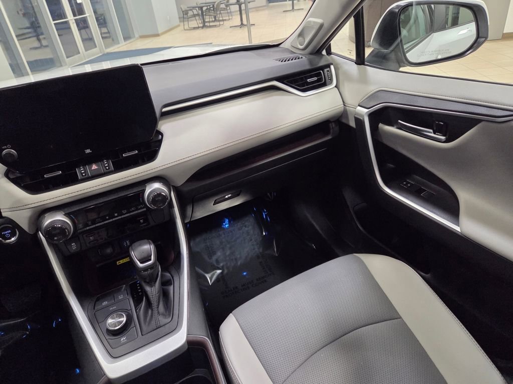 Used 2024 Toyota RAV4 Limited w/ Advanced Technology Package image 18