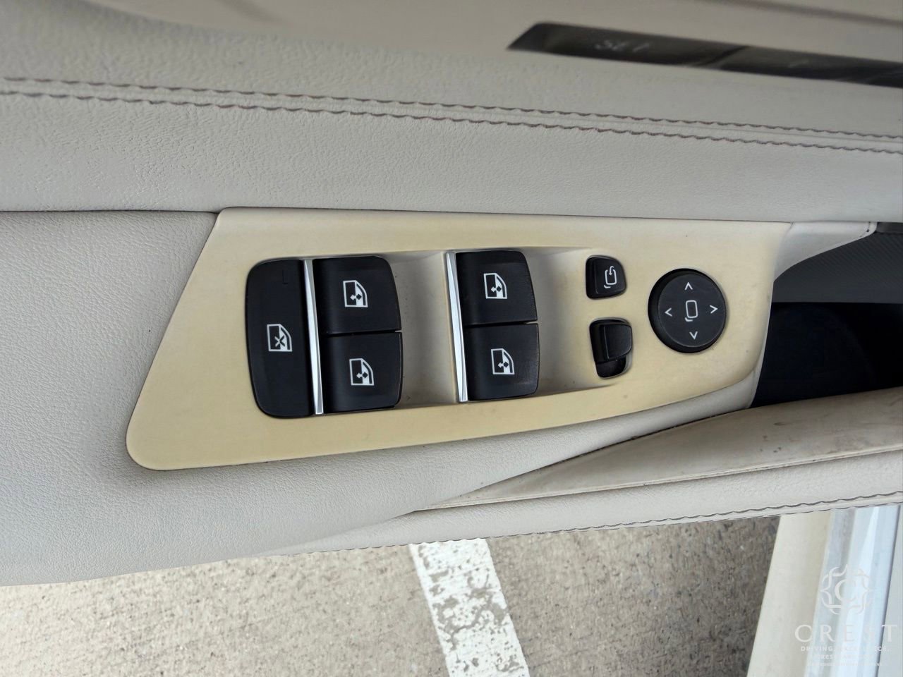 Used 2022 BMW M550i xDrive AWD/4WD image 11