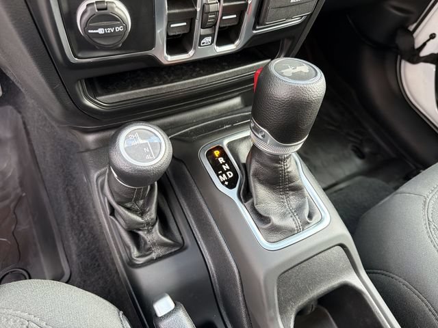 Used 2022 Jeep Wrangler Unlimited Sport AWD/4WD image 21