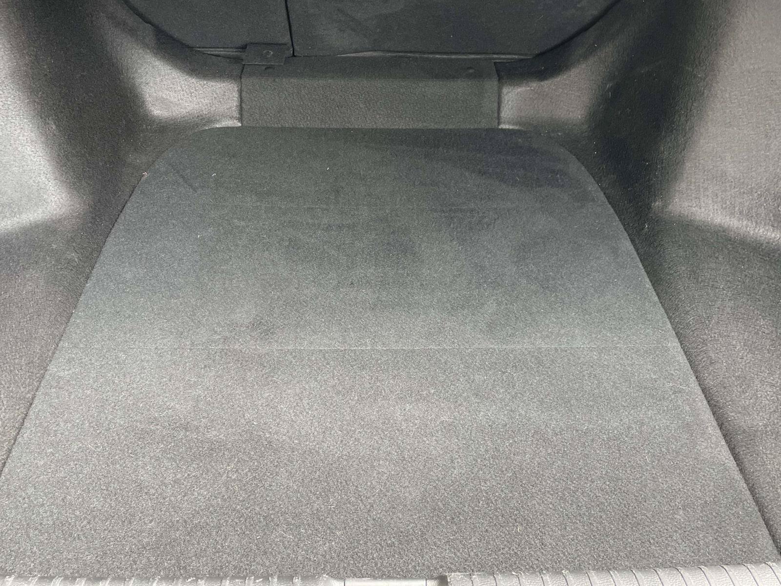 Certified 2023 Honda Accord EX image 9